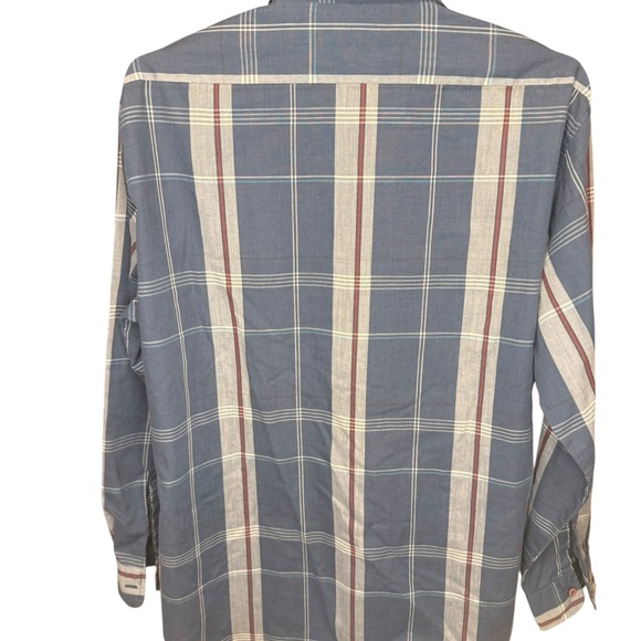 Vintage 80s Levi's Blue and White Plaid Button front Shirt. - Picture 3 of 4